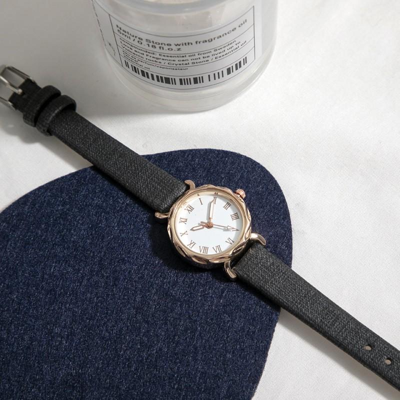 Roman Numeral Leather Women Watch Rhombus Small Dial Preppy Casual Simple Fashion Quartz Wristwatch Elegant Ladies Gift Watch чёрный
Roman Numeral Leather Women Watch Rhombus Small Dial Preppy Casual Simple Fashion Quartz Wristwatch Elegant Ladies Gift Watch чёрный