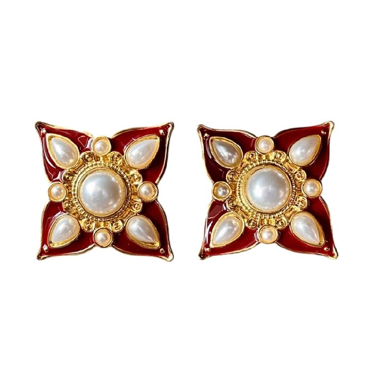 Multipurpose Floral Statement Earrings Comfortable Sturdy Alloy Portable for Evening Gowns and Daily Casual Wear 1
Multipurpose Floral Statement Earrings Comfortable Sturdy Alloy Portable for Evening Gowns and Daily Casual Wear 1
