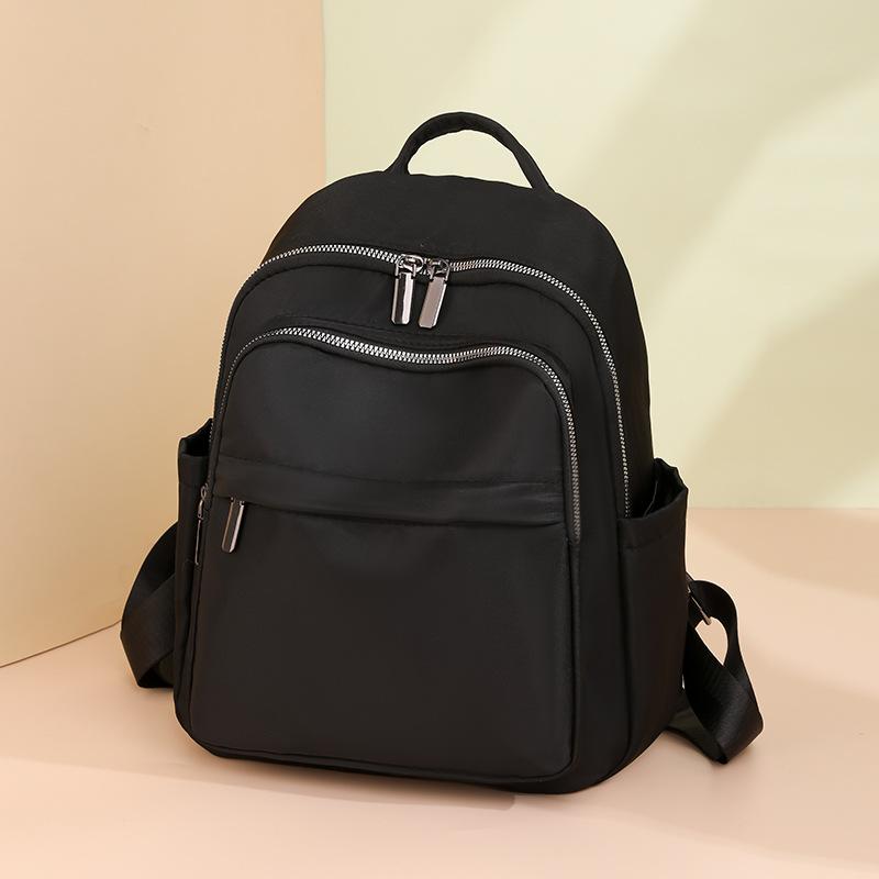 Simple and atmospheric backpack, durable travel, going out schoolbag, fashionable and versatile student 2025 new large-capacity bag чорний
Simple and atmospheric backpack, durable travel, going out schoolbag, fashionable and versatile student 2025 new large-capacity bag чорний