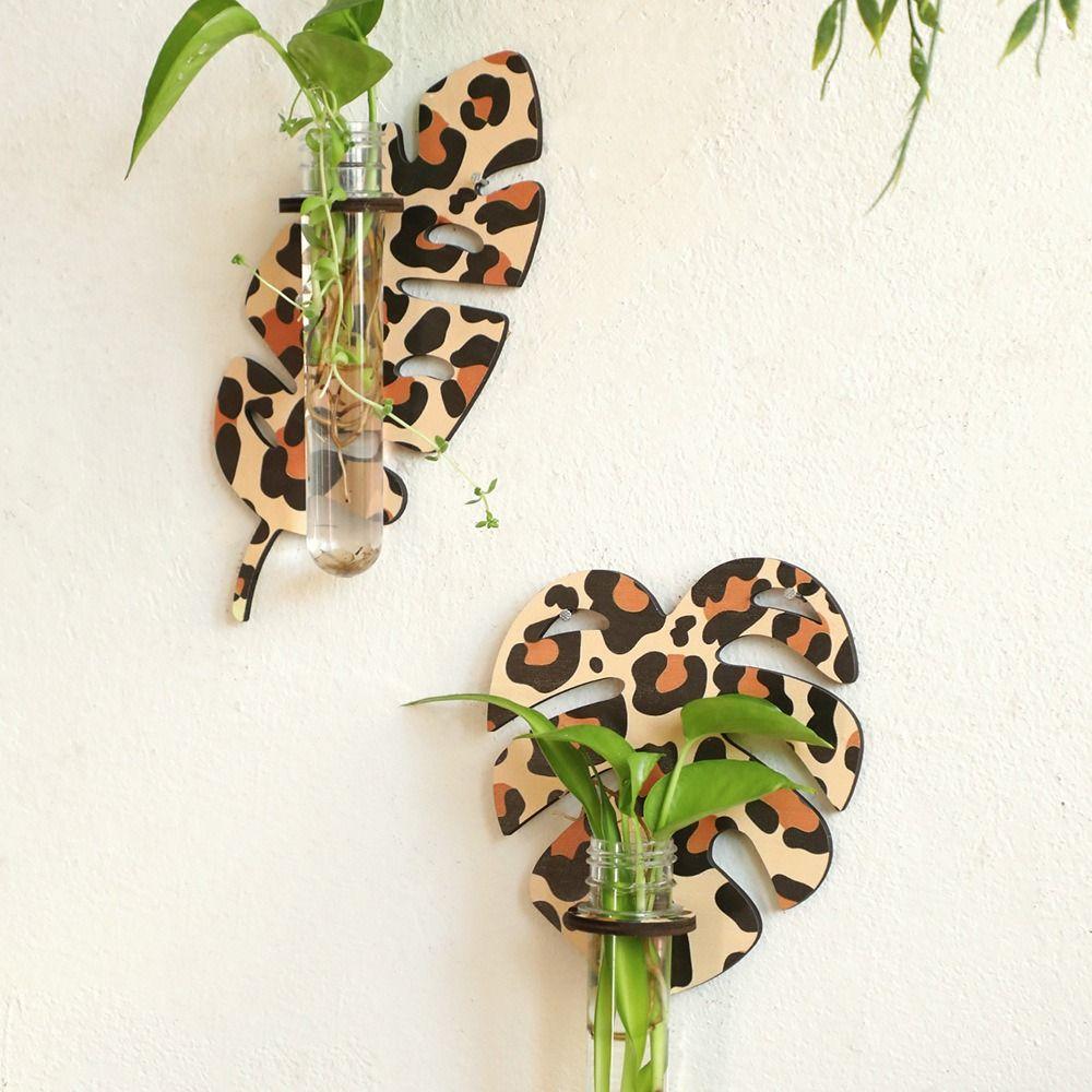 Wooden Leopard Wall Planters Leaf Shaped Plants Pots Art Vase Stand for Indoor Plants Style 1
Wooden Leopard Wall Planters Leaf Shaped Plants Pots Art Vase Stand for Indoor Plants Style 1