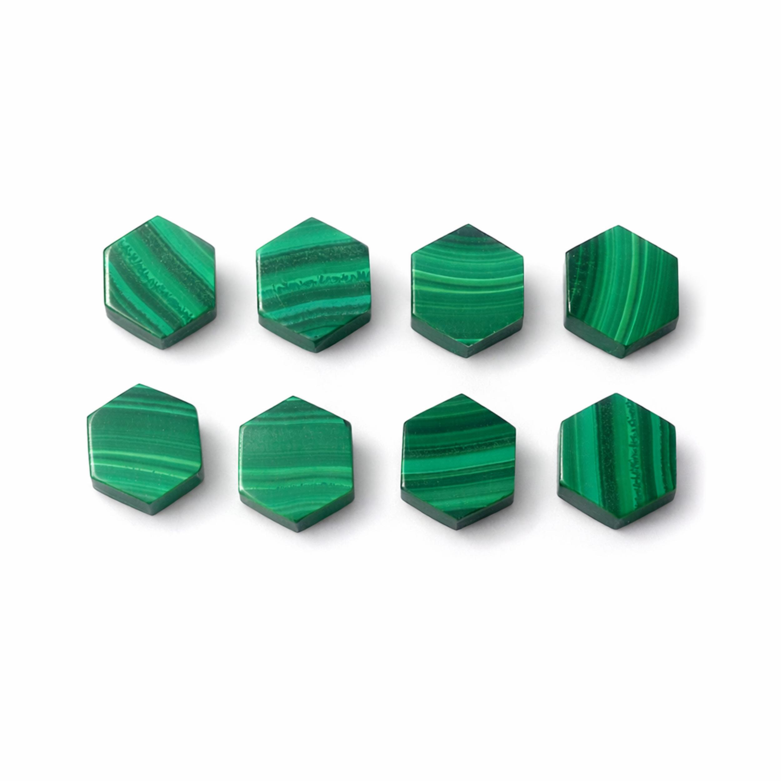 Malachite Cabochons AAA+ Green Gemstone 10mm Round Flat Back Polished Stone for Jewelry Making Ring Pendant Earrings 1 Piece зелёный
Malachite Cabochons AAA+ Green Gemstone 10mm Round Flat Back Polished Stone for Jewelry Making Ring Pendant Earrings 1 Piece зелёный