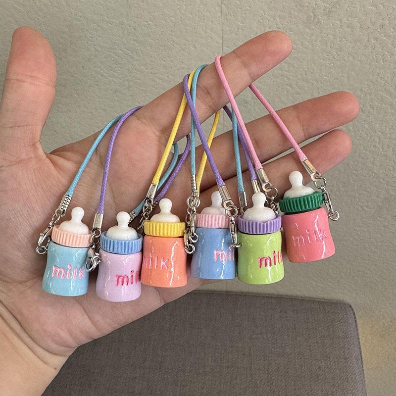 5 шт. Миниатюрная модель бутылки с водой для куклы, подвеска, аксессуары для нарядов Лабубу, миниатюрный чайник, декор для кукольного домика, подвески, игрушки 5Pcs random
5 шт. Миниатюрная модель бутылки с водой для куклы, подвеска, аксессуары для нарядов Лабубу, миниатюрный чайник, декор для кукольного домика, подвески, игрушки 5Pcs random