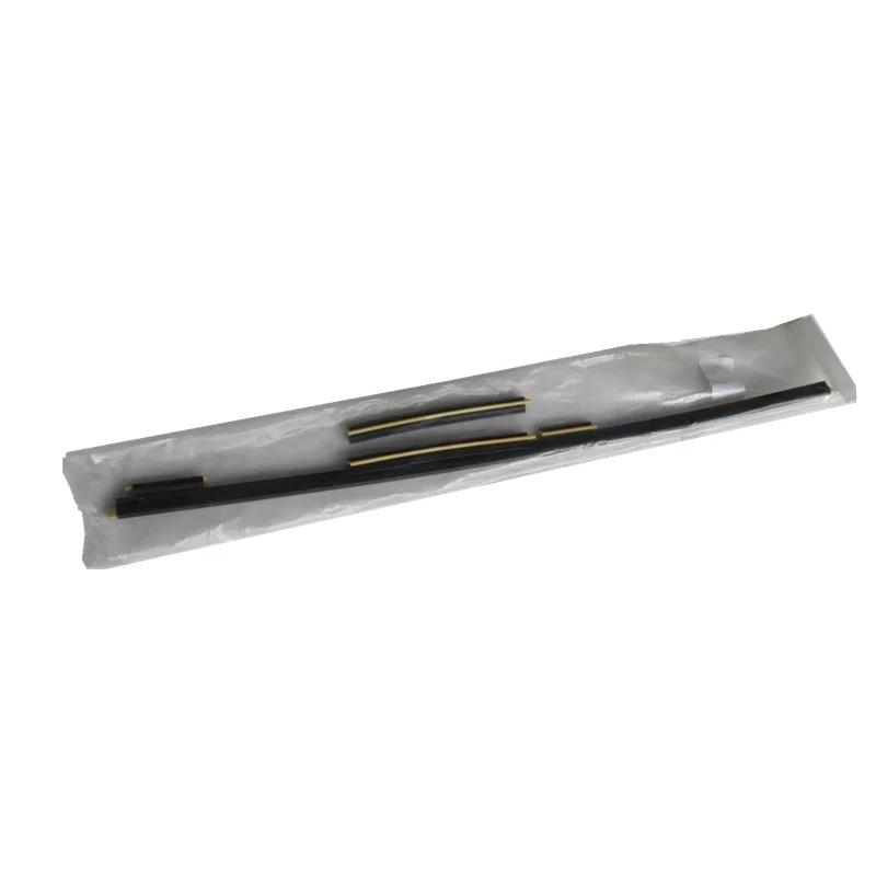 8251L3 For Peugeot 307 307CC 307SW 408 Citroen C4 glass batten Window WeatherRstrip Finisher Flashing strip Sealing 8251L3
8251L3 For Peugeot 307 307CC 307SW 408 Citroen C4 glass batten Window WeatherRstrip Finisher Flashing strip Sealing 8251L3