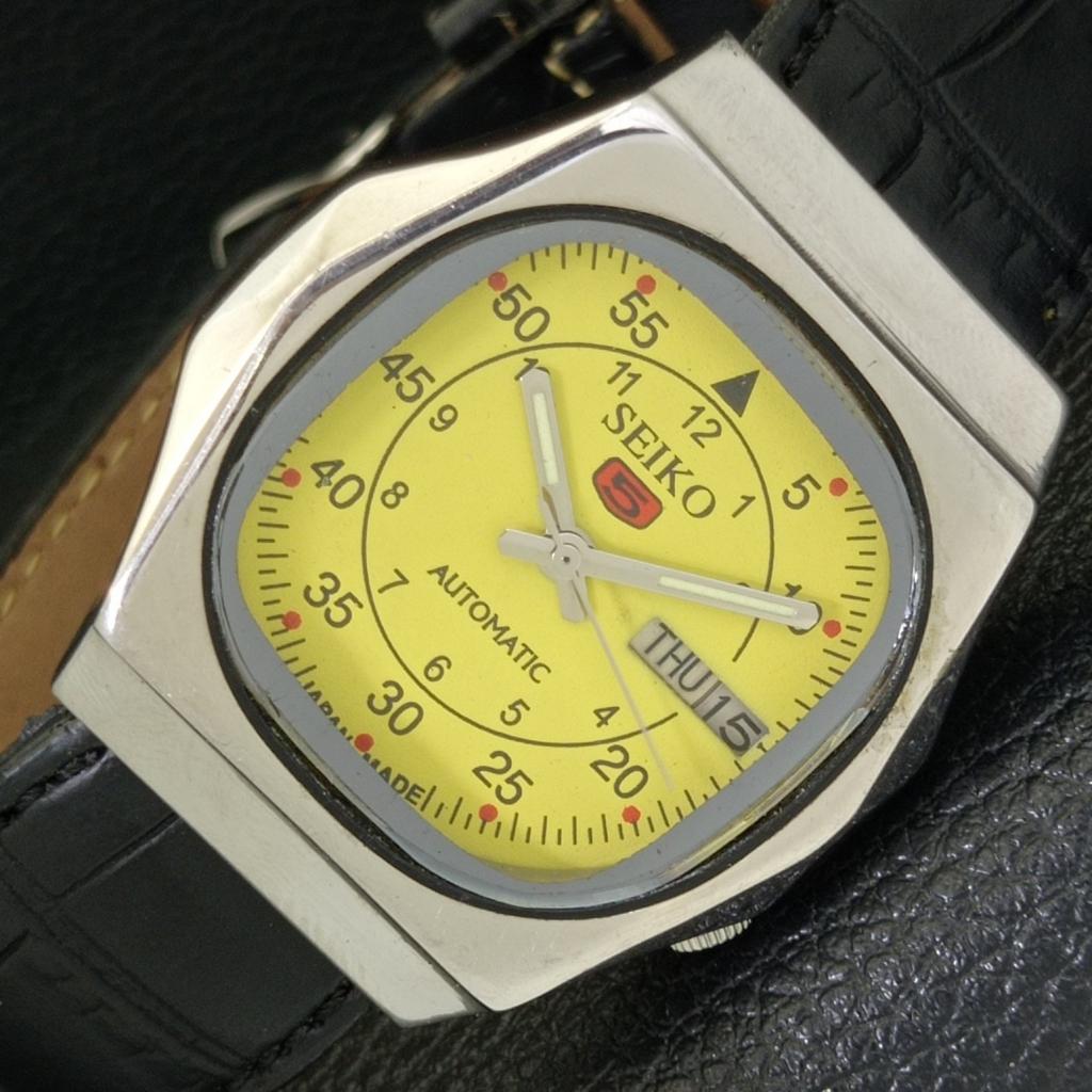 Б/У винтажные мужские часы SEIKO 5 AUTOMATIC 7009A из Японии с желтым циферблатом a433519-2 R117-a433519
Б/У винтажные мужские часы SEIKO 5 AUTOMATIC 7009A из Японии с желтым циферблатом a433519-2 R117-a433519