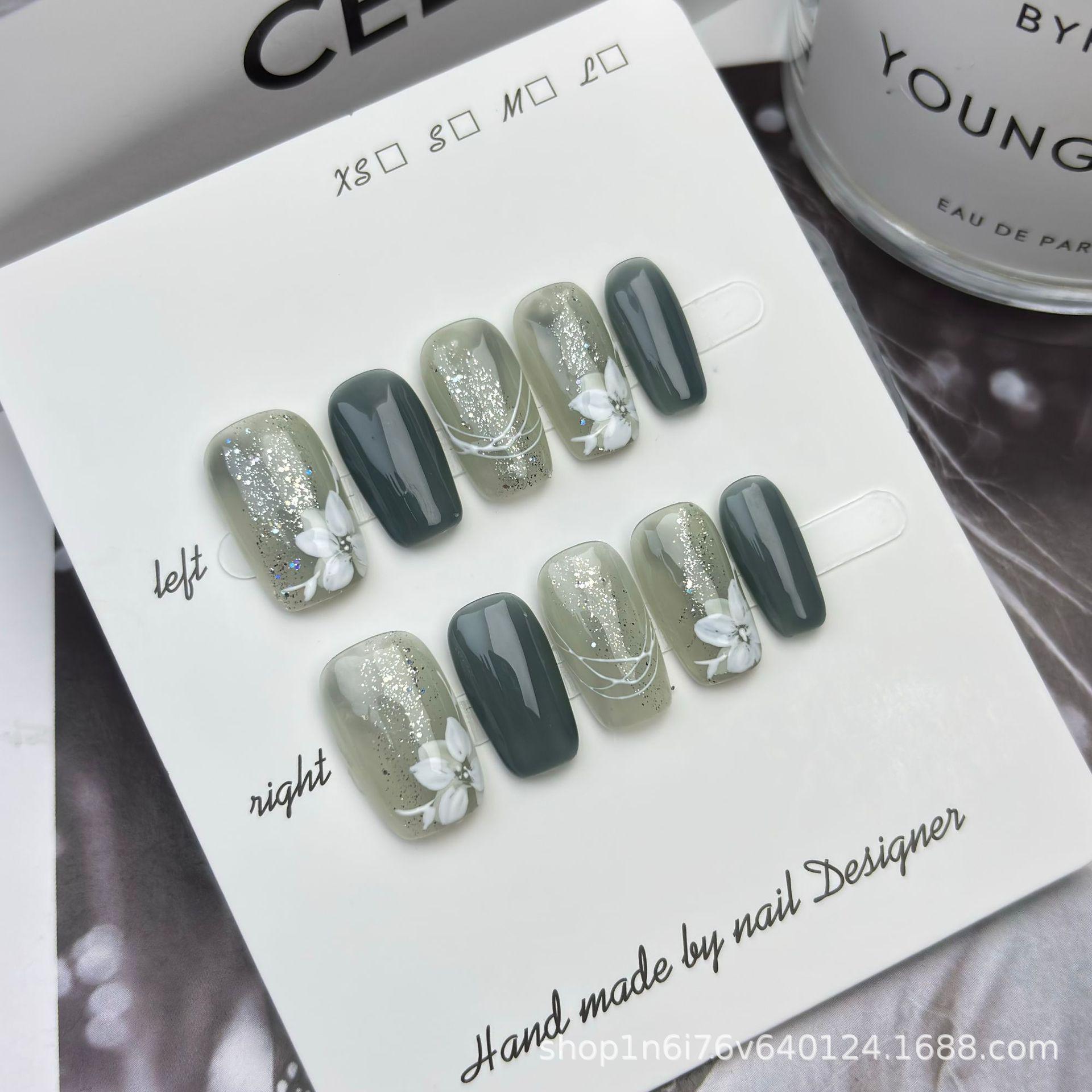 Admiring Spring: Handmade Wearable Nails with Hand-Painted Floral Design and Spring Green Ombre Gel Polish. Extra Small
Admiring Spring: Handmade Wearable Nails with Hand-Painted Floral Design and Spring Green Ombre Gel Polish. Extra Small