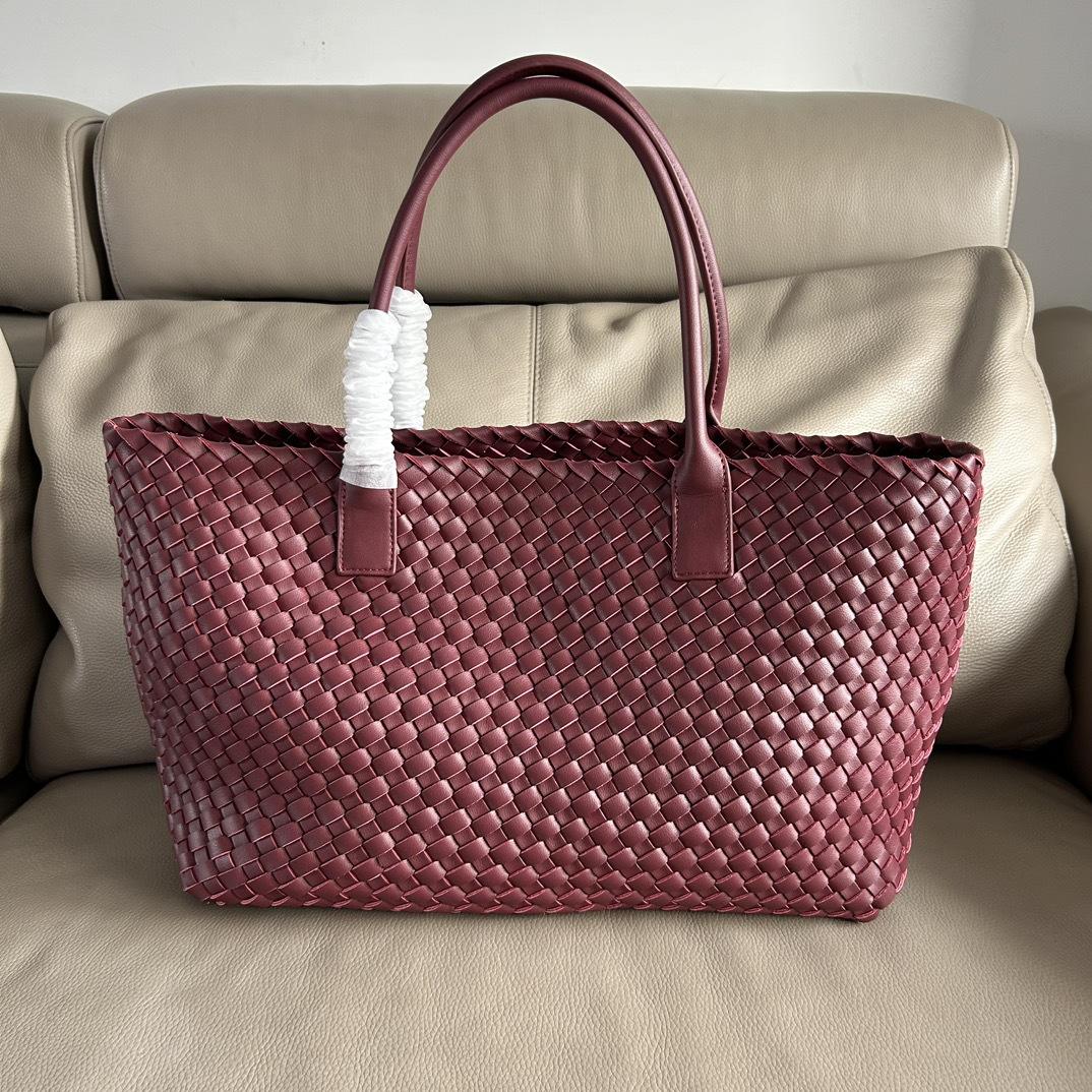 2024 Genuine Leather Woven Mother Child Tote Bag Women Large Capacity Commuting From Manufacturer 45x22x15cm вина червоного кольору
2024 Genuine Leather Woven Mother Child Tote Bag Women Large Capacity Commuting From Manufacturer 45x22x15cm вина червоного кольору