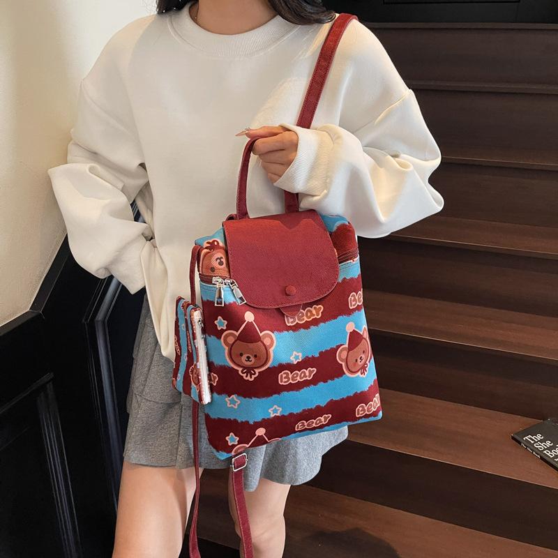 Летний рюкзак большой вместимости милый новый с принтом универсальный повседневный модный рюкзак для поездок на работу
Летний рюкзак большой вместимости милый новый с принтом универсальный повседневный модный рюкзак для поездок на работу