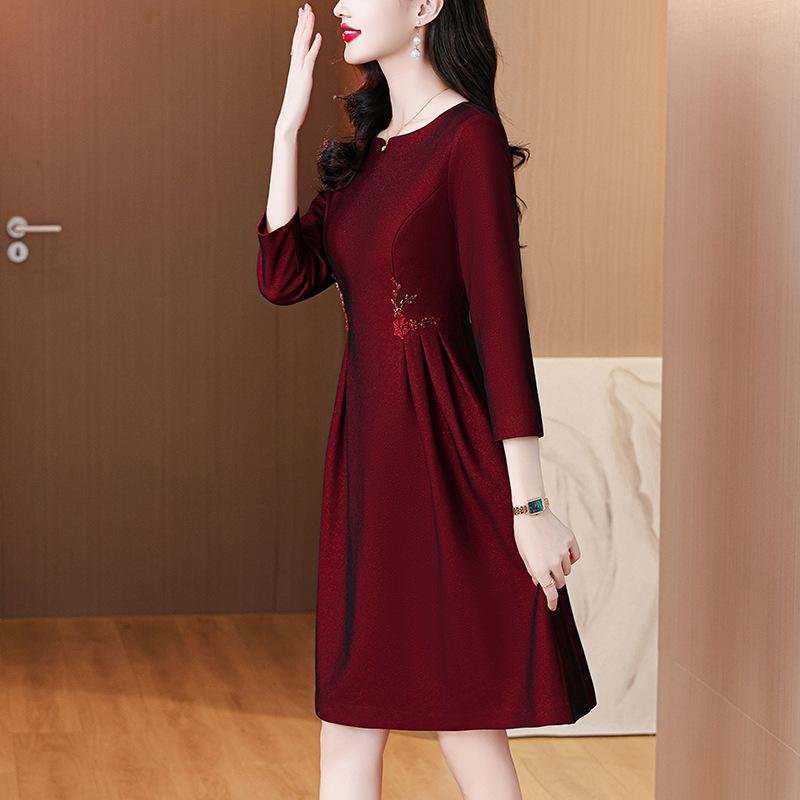 Красное праздничное платье в иностранном стиле, весеннее, новое, с завышенной талией, средняя и длинная юбка для детей 4XL
Красное праздничное платье в иностранном стиле, весеннее, новое, с завышенной талией, средняя и длинная юбка для детей 4XL