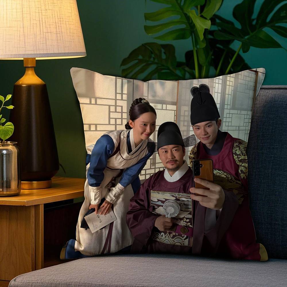 B-Bon A-Appetit Y-Your Majesty Pillow Case Anti-dustmite Invisible Zipper Sofa Bed 12x12Inch
B-Bon A-Appetit Y-Your Majesty Pillow Case Anti-dustmite Invisible Zipper Sofa Bed 12x12Inch