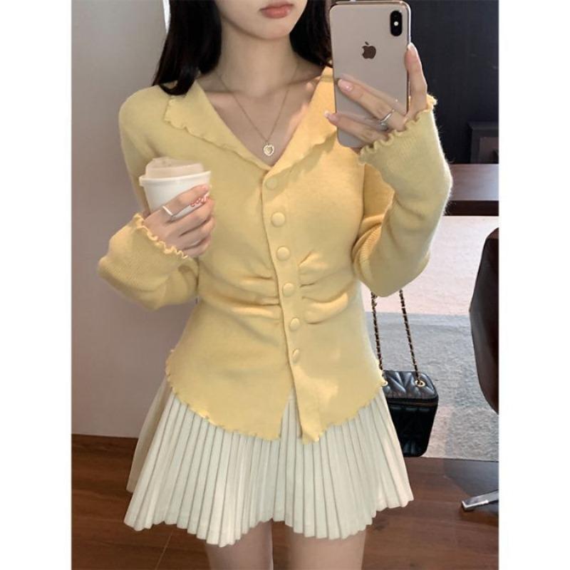 Кардиган вязаный с краем лацкана женский осенний новый приталенный топ трендовый One Size
Кардиган вязаный с краем лацкана женский осенний новый приталенный топ трендовый One Size