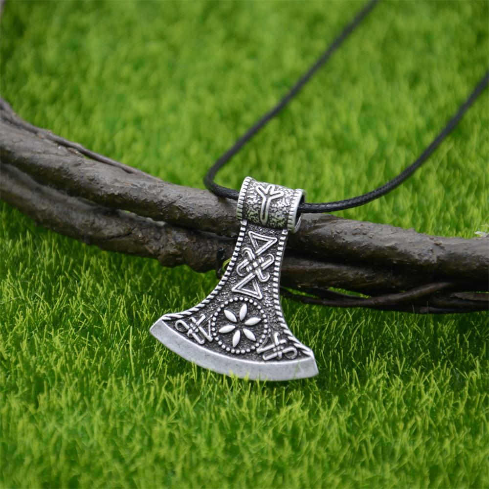 Slavic Perun Axe Kolovrat Pendant Runic Rune ALGIZ Talisman Pagan Scandinavian Viking Necklace Amulet
Slavic Perun Axe Kolovrat Pendant Runic Rune ALGIZ Talisman Pagan Scandinavian Viking Necklace Amulet