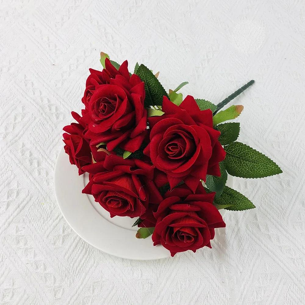 Velvet Artificial Flowers Rose Bouquet Wedding Decorations Red 7 Heads Fake Roses Decorative Flower Home Decor Garden Decoration червоний
Velvet Artificial Flowers Rose Bouquet Wedding Decorations Red 7 Heads Fake Roses Decorative Flower Home Decor Garden Decoration червоний