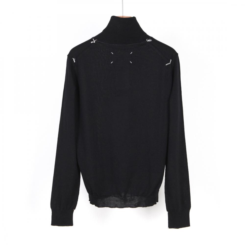 Maison Margiela Женская s 23SS Margiela шерстяная водолазка черного цвета SI0HA0006S17814900F
Maison Margiela Женская s 23SS Margiela шерстяная водолазка черного цвета SI0HA0006S17814900F