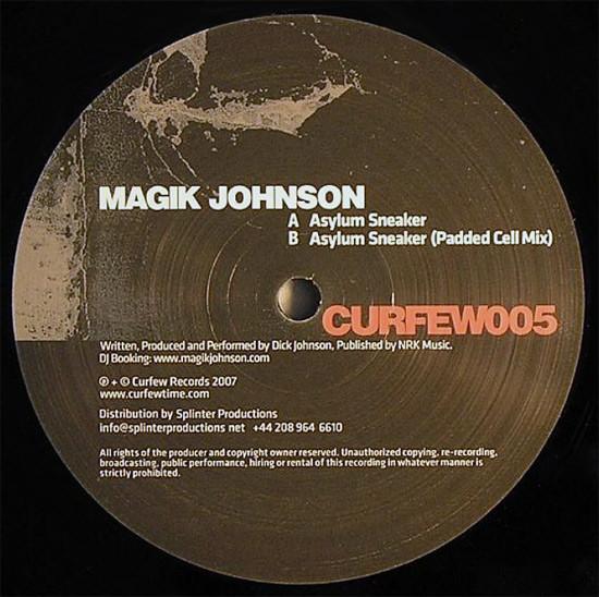 12-дюймовая пластинка MAGIK JOHNSON - Asylum Sneaker CURFEW005 Curfew Records 2007 UK Танцевальная и Электронная Б/У
12-дюймовая пластинка MAGIK JOHNSON - Asylum Sneaker CURFEW005 Curfew Records 2007 UK Танцевальная и Электронная Б/У