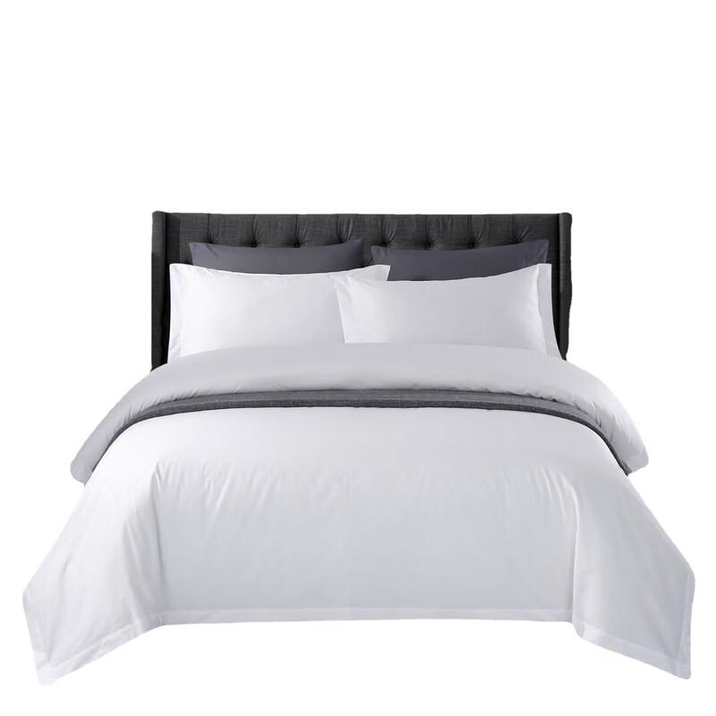 Jiuzhou Deer Striped Hotel Style Cotton Bedding Set
Jiuzhou Deer Striped Hotel Style Cotton Bedding Set