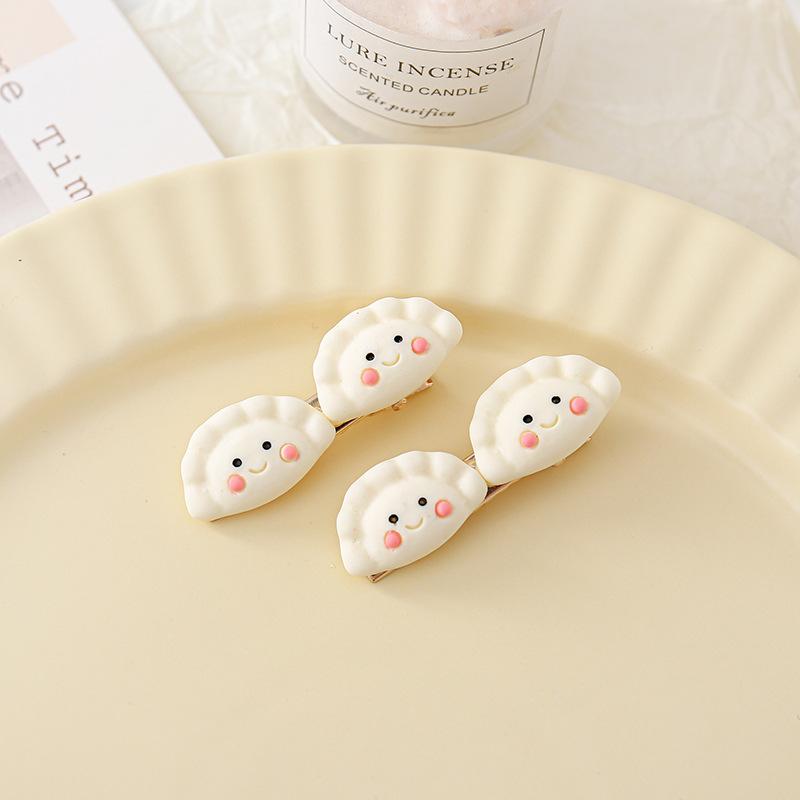 Funny and Cute Dumplings and Buns Simulated Food Clip Girl Headwear with Personalized and Creative Side Bangs and Hair Clips
Funny and Cute Dumplings and Buns Simulated Food Clip Girl Headwear with Personalized and Creative Side Bangs and Hair Clips