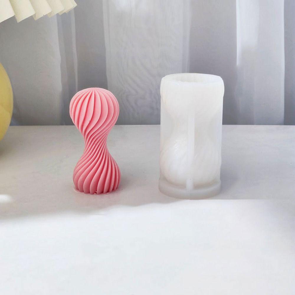 Инструменты для лепки из глины DIY Craft 3D Art Wax Mold Мыловарение Силиконовая форма Спиральная полосатая колонна формы для свечей
Инструменты для лепки из глины DIY Craft 3D Art Wax Mold Мыловарение Силиконовая форма Спиральная полосатая колонна формы для свечей
