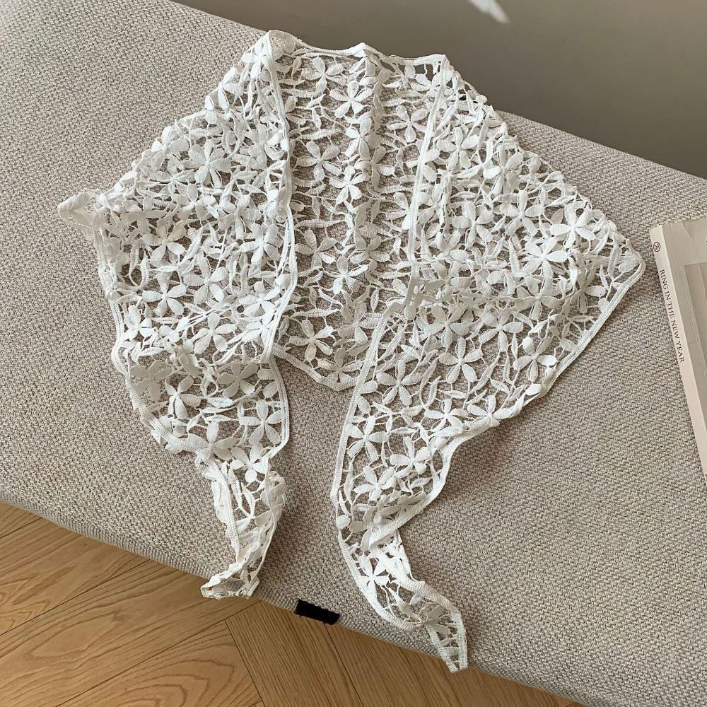 Floral Printed Lace Headband Embroidered Lace Head Scarf Retro Embroidered Flower Scarves Women Style 4
Floral Printed Lace Headband Embroidered Lace Head Scarf Retro Embroidered Flower Scarves Women Style 4
