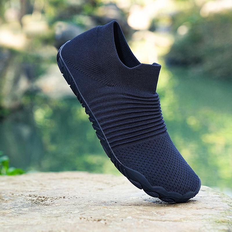 Popular men s and women s flying woven shoes and socks shoes spring mesh cloth surface flat bottom outdoor five-finger shoes hiking sports shoes so 36
Popular men s and women s flying woven shoes and socks shoes spring mesh cloth surface flat bottom outdoor five-finger shoes hiking sports shoes so 36