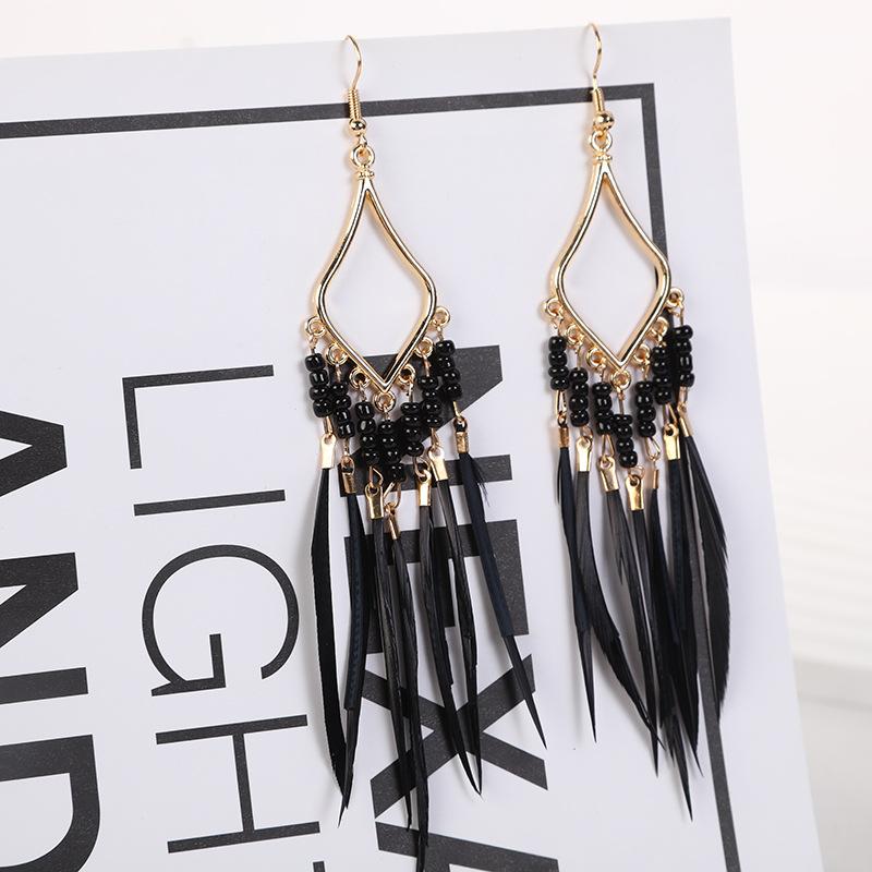 Bohemian Diamond Feather Tassel Earrings Long Boho Ethnic Summer Beach Vacation Dopamine Statement Jewelry чорний
Bohemian Diamond Feather Tassel Earrings Long Boho Ethnic Summer Beach Vacation Dopamine Statement Jewelry чорний