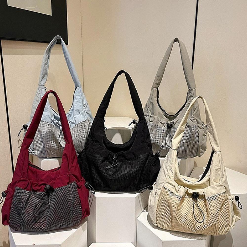 Soft Underarm Tote Bag Casual Sports Shoulder Bag Versatile Nylon Pleated Crossbody Bag Outdoor чорний
Soft Underarm Tote Bag Casual Sports Shoulder Bag Versatile Nylon Pleated Crossbody Bag Outdoor чорний