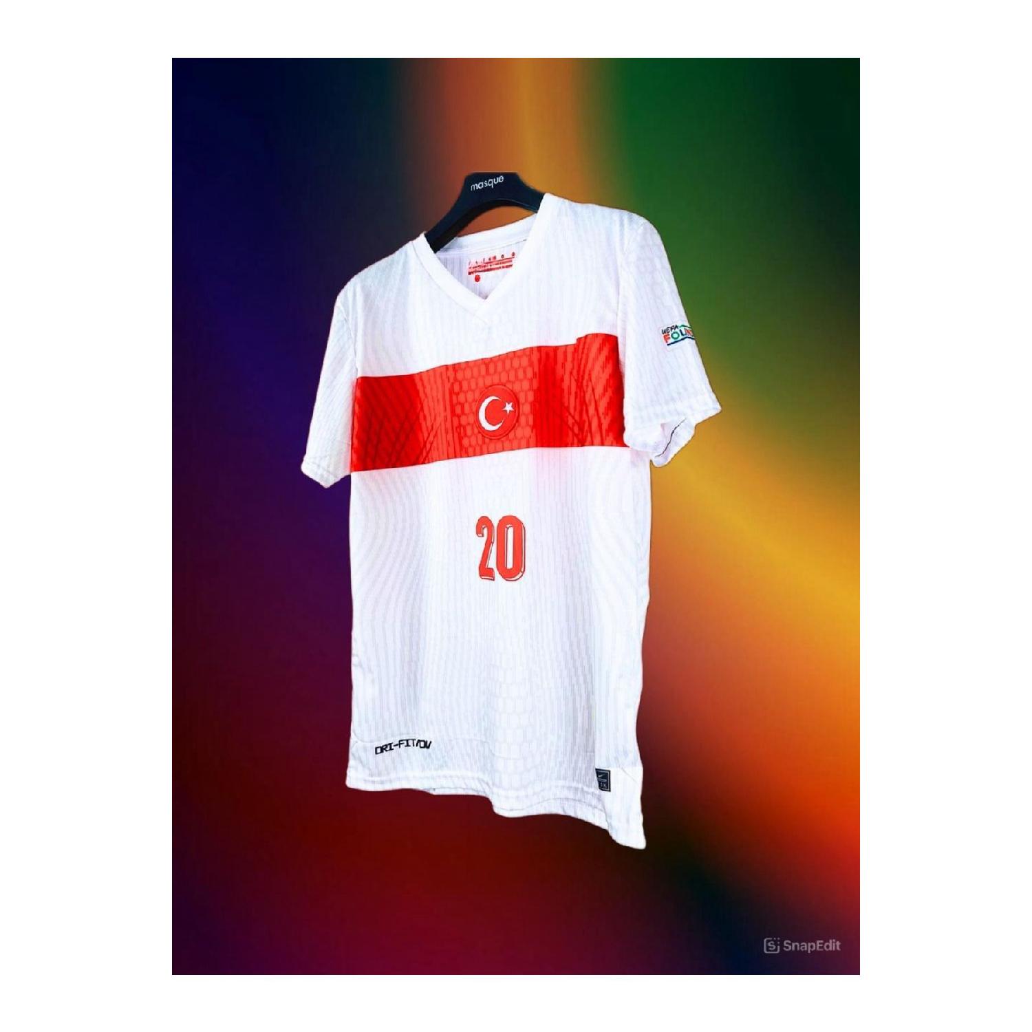Trkiye National Team 2024 Euro European Championship Ferdi Kadolu Adult White Jersey S чистый
Trkiye National Team 2024 Euro European Championship Ferdi Kadolu Adult White Jersey S чистый