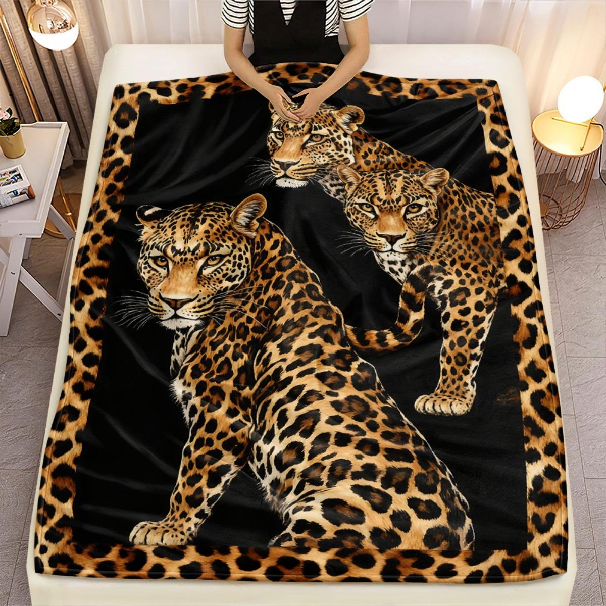 Leopard print flannel blanket wild animal design soft plush blanket for bedroom living room cozy warm throw blanket animal lover 130x150cm
Leopard print flannel blanket wild animal design soft plush blanket for bedroom living room cozy warm throw blanket animal lover 130x150cm