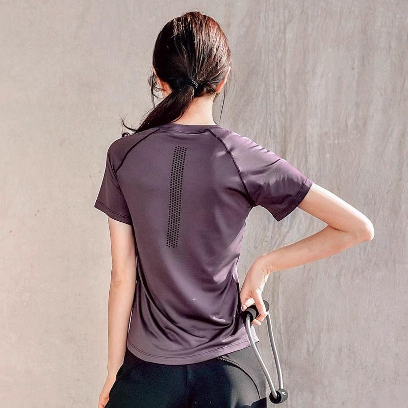 Yoga Clothes Women s Loose Summer Quick-Drying Running Short Sleeve T-shirt Internet Celebrity Cut Out Workout Clothes Sports Tops Running Suit Purple Tops L
Yoga Clothes Women s Loose Summer Quick-Drying Running Short Sleeve T-shirt Internet Celebrity Cut Out Workout Clothes Sports Tops Running Suit Purple Tops L