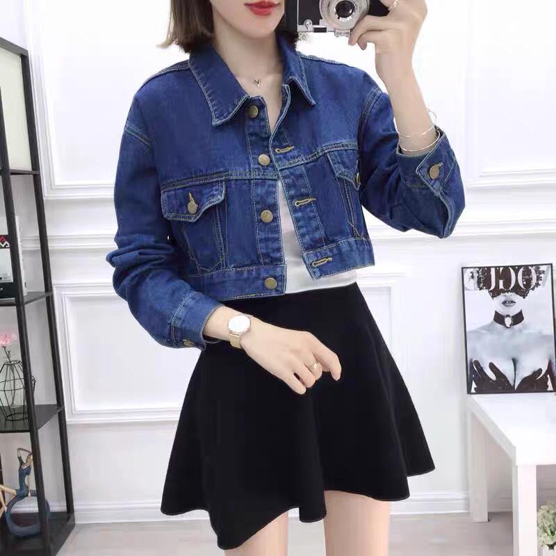 Women s Short Loose Denim Jacket - Spring/Autumn 2025 Korean Style Casual Outerwear M
Women s Short Loose Denim Jacket - Spring/Autumn 2025 Korean Style Casual Outerwear M