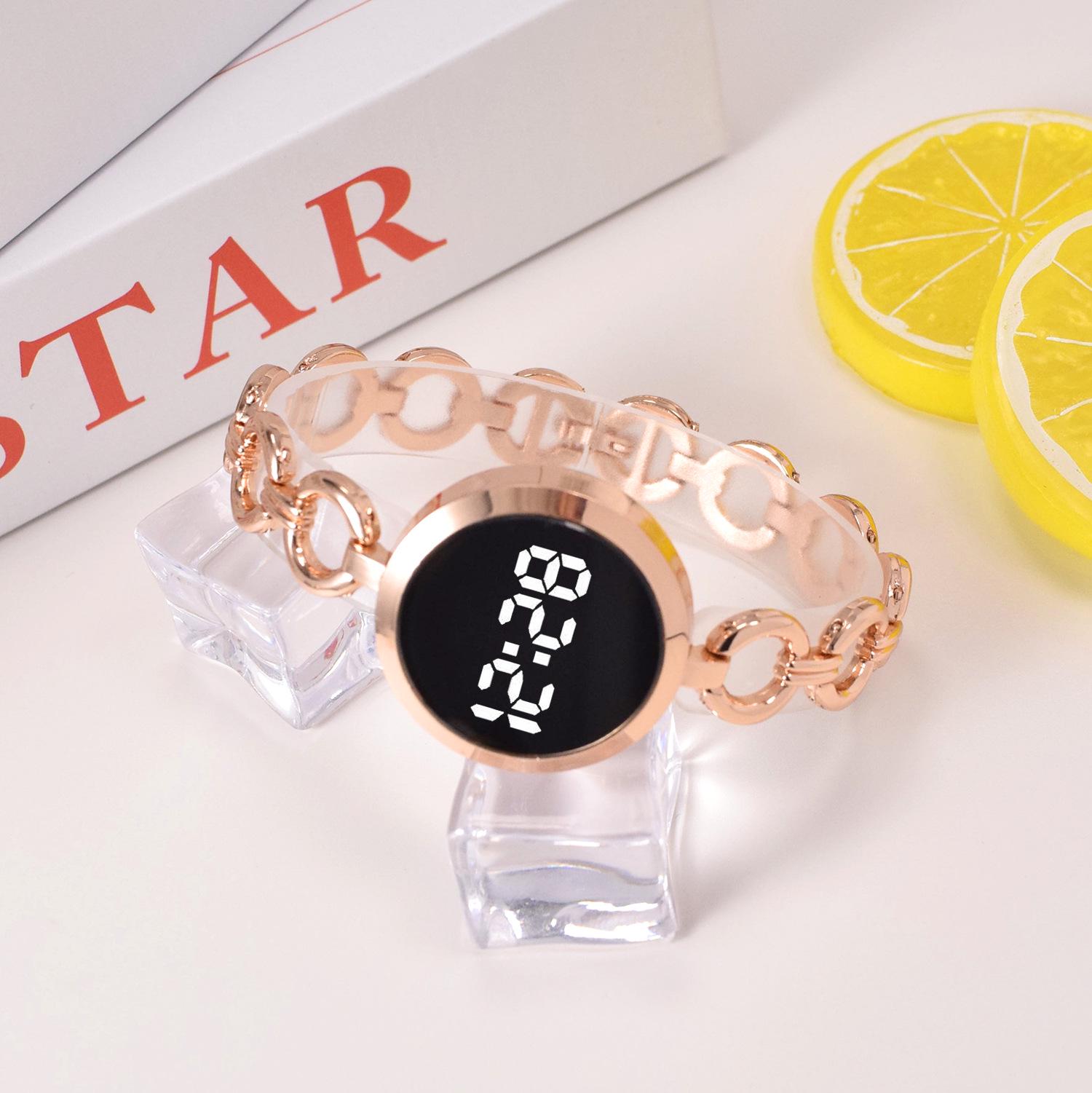 Retro LED Touchscreen Fashion Women s Steel Band Wristwatch рожевий колір золота
Retro LED Touchscreen Fashion Women s Steel Band Wristwatch рожевий колір золота