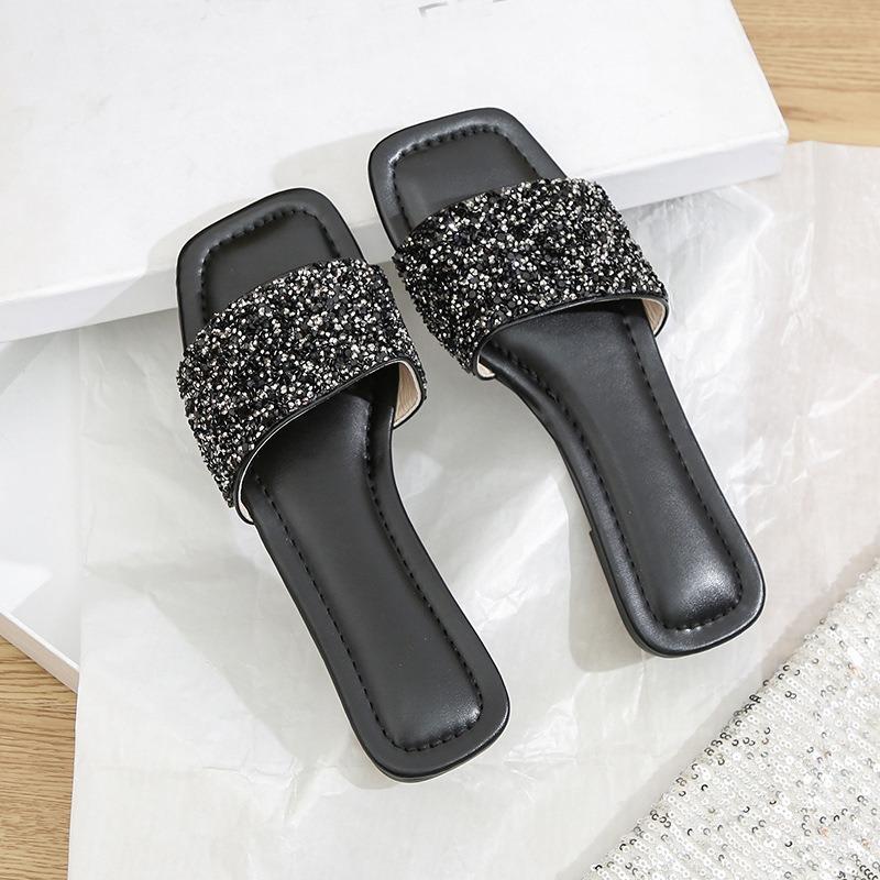 New Flat Soft-soled Comfortable and Casual Women s Slippers Plus-size Shoes 36 чорний
New Flat Soft-soled Comfortable and Casual Women s Slippers Plus-size Shoes 36 чорний