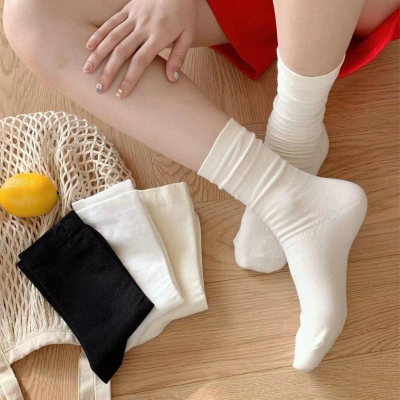 Ladies Spring and Autumn Breathable Deodorant Sweat Absorbing Boneless Month In The Tube Pile Socks 1 pair белый
Ladies Spring and Autumn Breathable Deodorant Sweat Absorbing Boneless Month In The Tube Pile Socks 1 pair белый