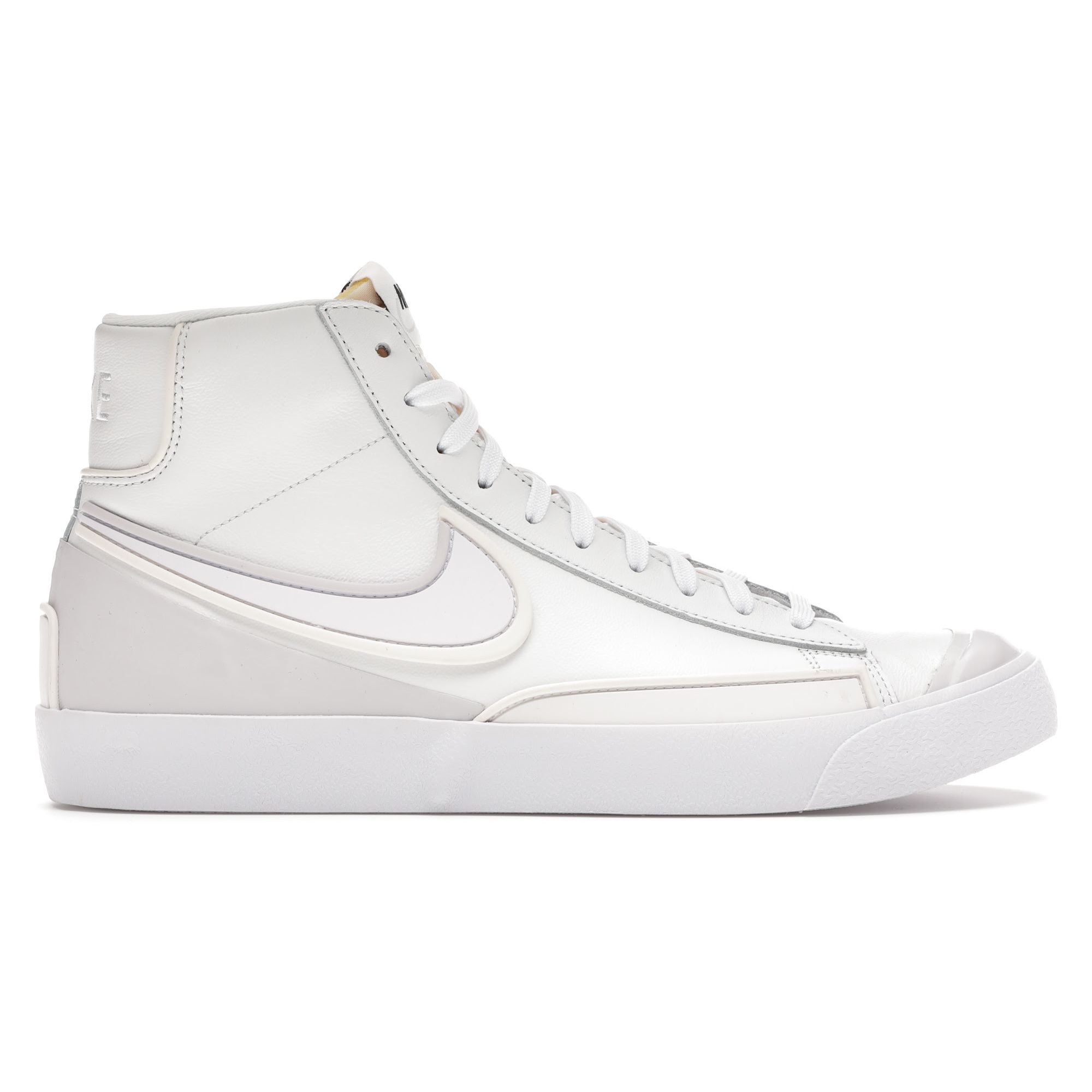 Nike Blazer Mid 77 Infinite Summit Белые мужские кроссовки Sail DA7233-101
Nike Blazer Mid 77 Infinite Summit Белые мужские кроссовки Sail DA7233-101