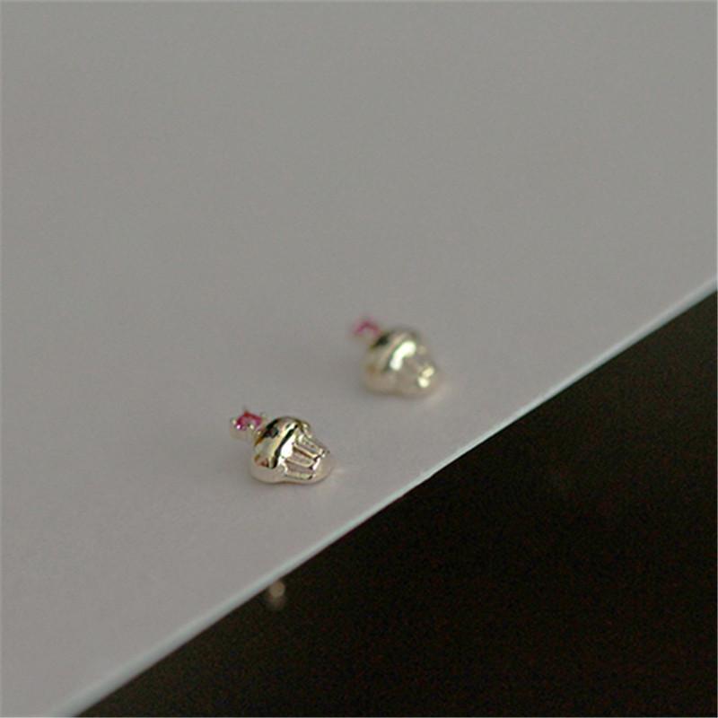 Funny Creative Fork Ice Cream Cake 925 Sterling Silver Earrings for Women Students Cute 14K Gold Plated Jewelry Accessories Silver
Funny Creative Fork Ice Cream Cake 925 Sterling Silver Earrings for Women Students Cute 14K Gold Plated Jewelry Accessories Silver