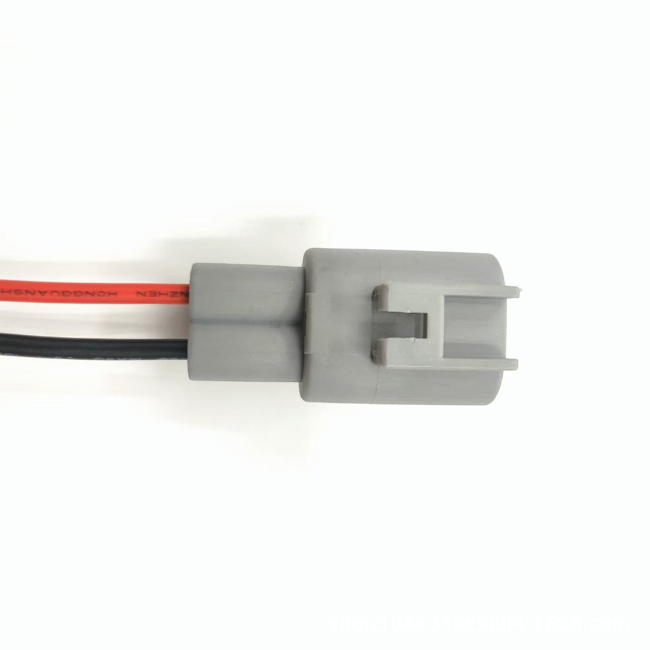 Toyota and Buick Electric Fan Plug and Connector Terminal 176146-6
Toyota and Buick Electric Fan Plug and Connector Terminal 176146-6