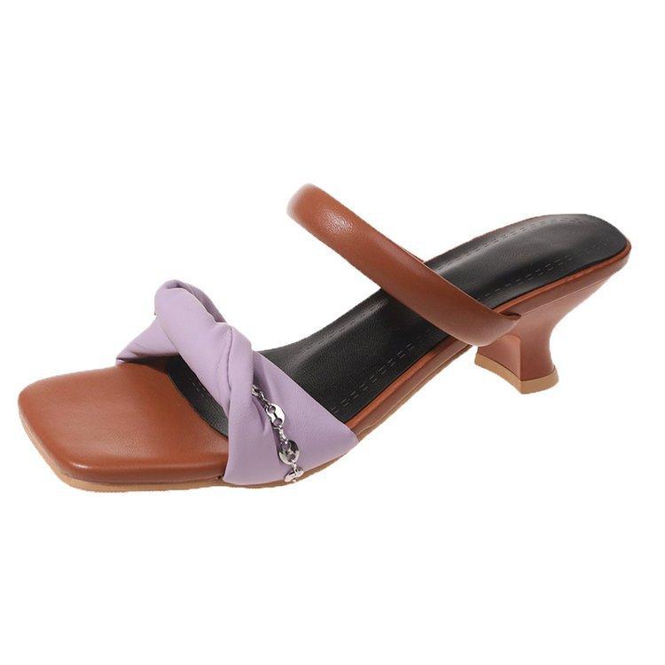 Design sense of color matching thick heel square head sandals women s summer wear niche low heel high-end one-word slippers 35 фіолетовий
Design sense of color matching thick heel square head sandals women s summer wear niche low heel high-end one-word slippers 35 фіолетовий