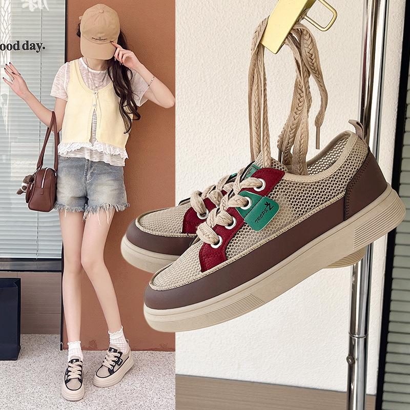 Women s shoes 2025 new spring leather casual board shoes with skirts are versatile and not tiring, little white shoes and soft-soled sports shoes 36
Women s shoes 2025 new spring leather casual board shoes with skirts are versatile and not tiring, little white shoes and soft-soled sports shoes 36