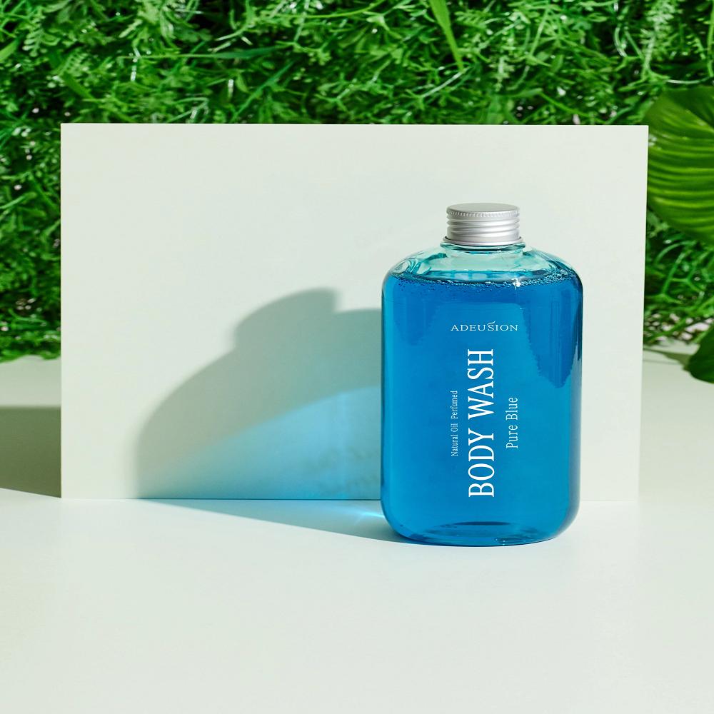ADEUSION Natural Oil Perfumed Body Wash Pure Blue 500ml
ADEUSION Natural Oil Perfumed Body Wash Pure Blue 500ml