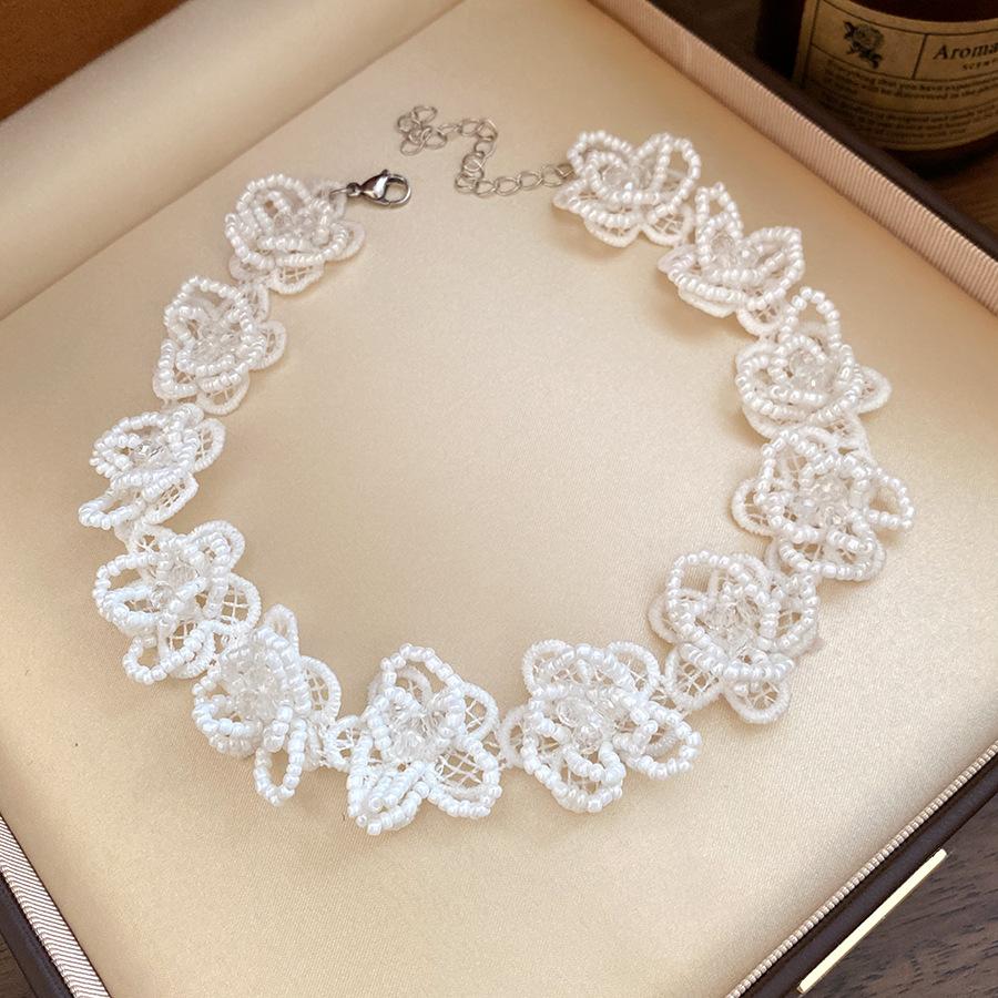 New Sexy Beaded Choker Necklaces Women Lace Pearl Flower Clavicle Chains Vintage Gentle Sweet Party Wedding Jewelry Accessories белый
New Sexy Beaded Choker Necklaces Women Lace Pearl Flower Clavicle Chains Vintage Gentle Sweet Party Wedding Jewelry Accessories белый