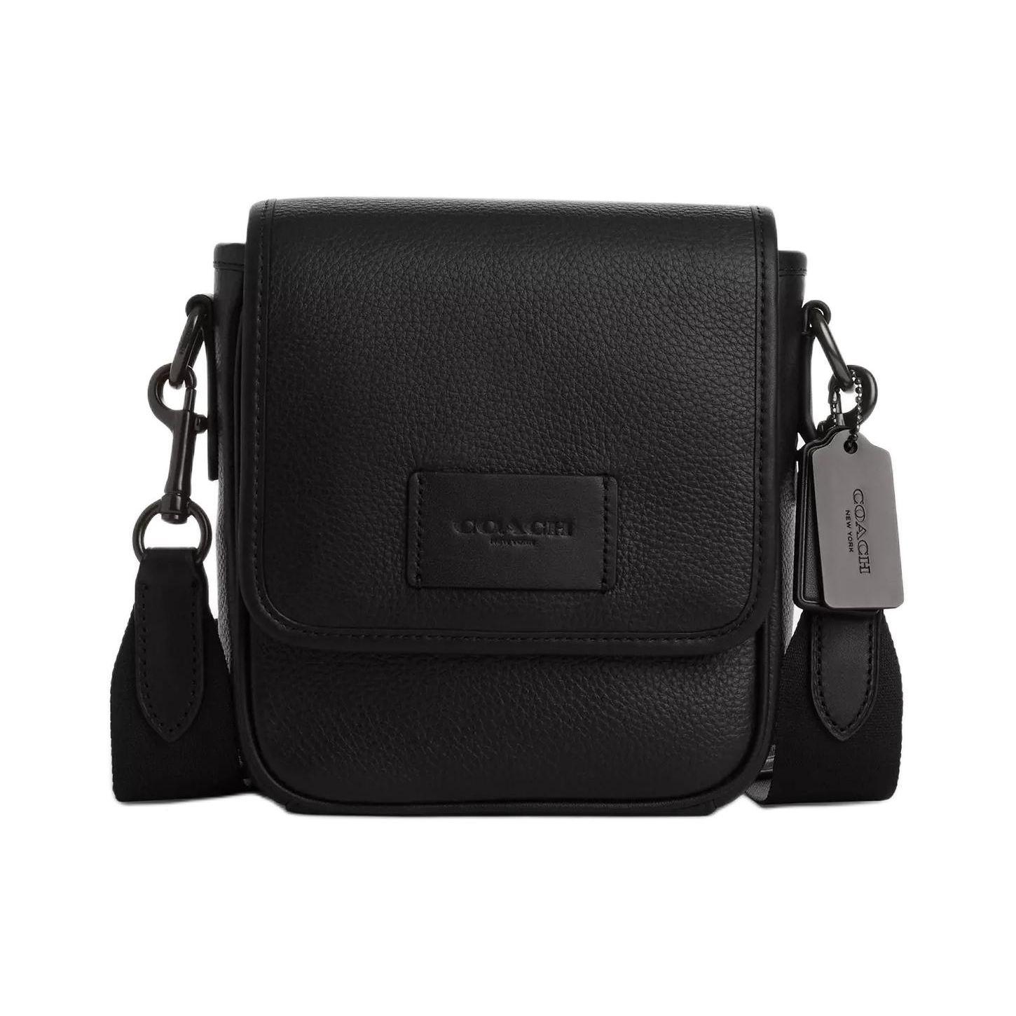 Coach 16 Textured Logo Plaque Pebble Grain Magnetic Closure Crossbody Bag Small Unisex crossbody bag Black CO914-JIBLK Basic Set (Bag+Dust Bag)
Coach 16 Textured Logo Plaque Pebble Grain Magnetic Closure Crossbody Bag Small Unisex crossbody bag Black CO914-JIBLK Basic Set (Bag+Dust Bag)