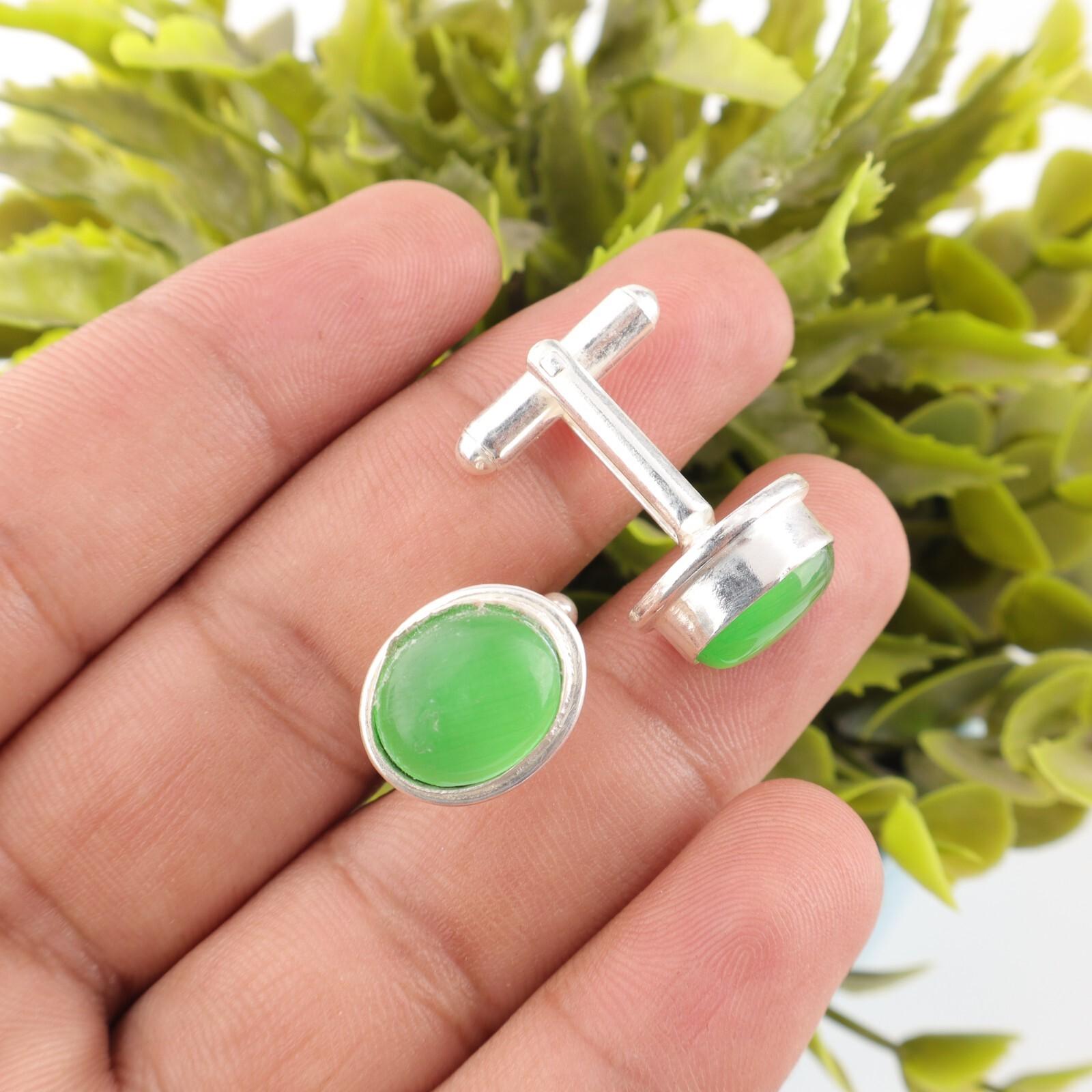 Green Cat s Eye Gemstone 925 Stamped Silver Handcrafted Jewelry Cufflinks 0.59 CL-2-27
Green Cat s Eye Gemstone 925 Stamped Silver Handcrafted Jewelry Cufflinks 0.59 CL-2-27