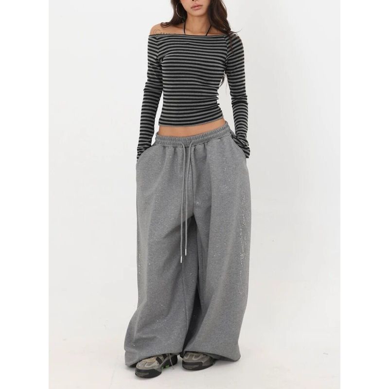 Vintage Hip-Hop Versatile Wide-Leg Casual Pants for Women, Spring Season, Sparkling Rhinestone Hip-Hop Jazz Dance Pants Nk151 Casual Pants-Grey S
Vintage Hip-Hop Versatile Wide-Leg Casual Pants for Women, Spring Season, Sparkling Rhinestone Hip-Hop Jazz Dance Pants Nk151 Casual Pants-Grey S