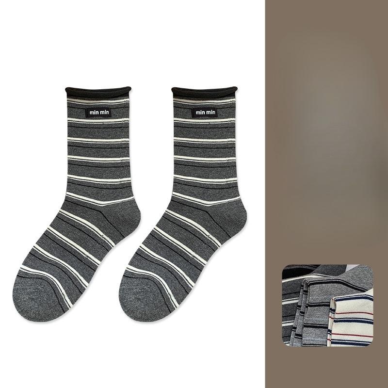 Осенне-зимние носки для женщин, с отворотами, полосатые, тканевые и серо-блочные носки 1 pair темно-серого
Осенне-зимние носки для женщин, с отворотами, полосатые, тканевые и серо-блочные носки 1 pair темно-серого