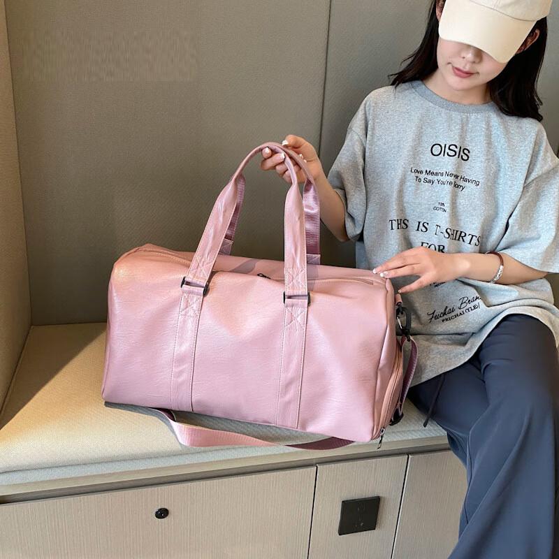 Li Shen Travel & Sports Bag
Li Shen Travel & Sports Bag