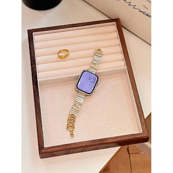 Браслет-ремешок со стразами для Apple Watch Series 10 9 8 7 6 5 4 3 Роскошный ювелирный ремешок для Iwatch 38 40 мм 41 42 44 мм 45 49 46 мм 38 40 41mm s10 42mm золотой
Браслет-ремешок со стразами для Apple Watch Series 10 9 8 7 6 5 4 3 Роскошный ювелирный ремешок для Iwatch 38 40 мм 41 42 44 мм 45 49 46 мм 38 40 41mm s10 42mm золотой
