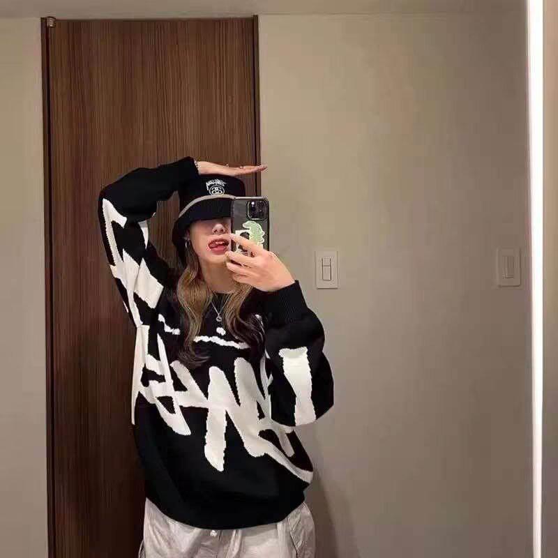 23C STU Unisex Arc Letter Knit Sweater with Real Picture Large чорний
23C STU Unisex Arc Letter Knit Sweater with Real Picture Large чорний