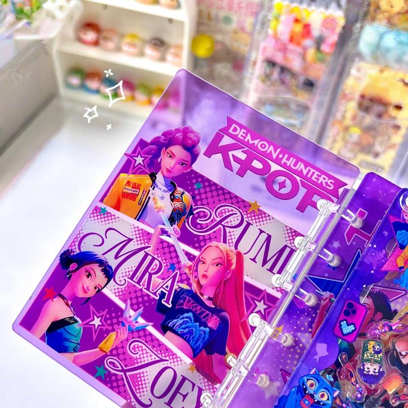 Аніме Kpop Мисливці на демонів A7 Акриловий блокнот з шейкером Мультяшний Румі Міра Зої Вишуканий блокнот на рознімних аркушах Студентське канцелярське приладдя
Аніме Kpop Мисливці на демонів A7 Акриловий блокнот з шейкером Мультяшний Румі Міра Зої Вишуканий блокнот на рознімних аркушах Студентське канцелярське приладдя