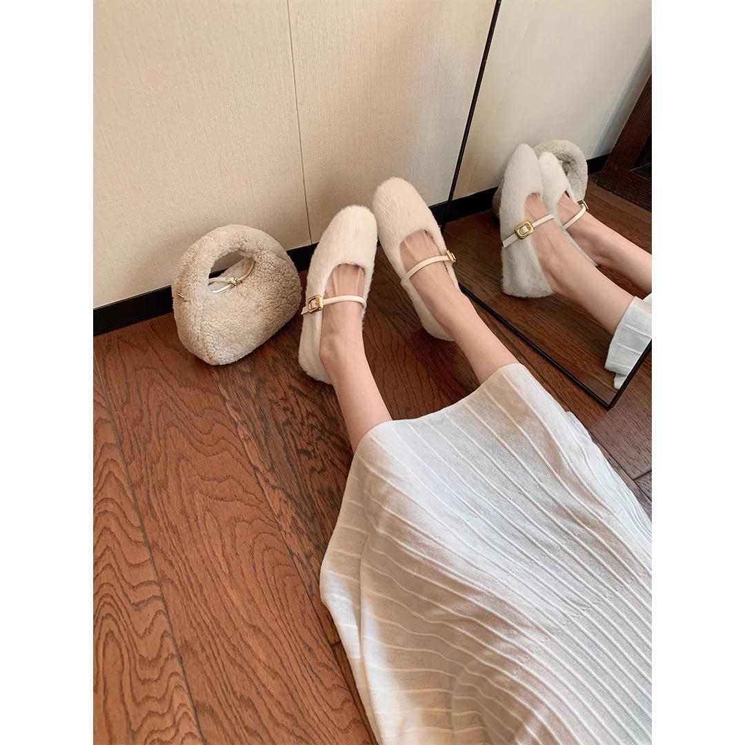 Wool version~ Leather warm square head inner height increase buckle Mary Jane Mao Mao shoes women s single shoes 35
Wool version~ Leather warm square head inner height increase buckle Mary Jane Mao Mao shoes women s single shoes 35