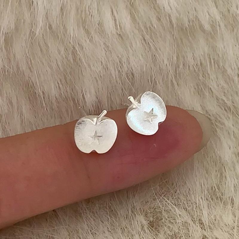 Модные серьги-подвески для женщин серебряный
Модные серьги-подвески для женщин серебряный