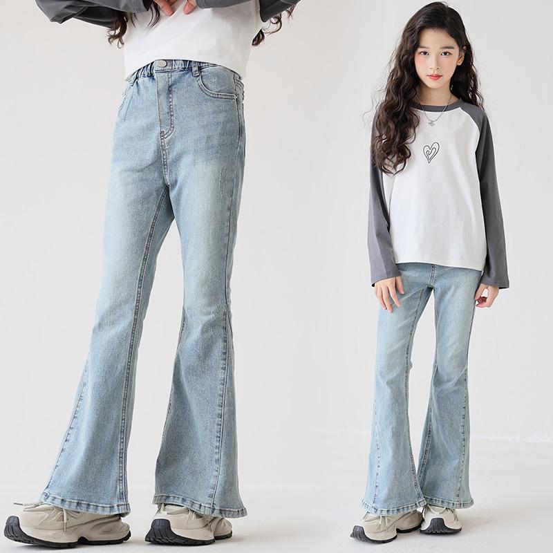 Children s Flared Jeans - Spring & Autumn 2025 Korean Style, Mid-Waist, Fashionable for Girls, Parent-Child Wear 140 cm
Children s Flared Jeans - Spring & Autumn 2025 Korean Style, Mid-Waist, Fashionable for Girls, Parent-Child Wear 140 cm
